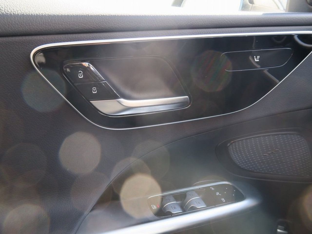 Mercedes-Benz C-Klasse – Bild 16