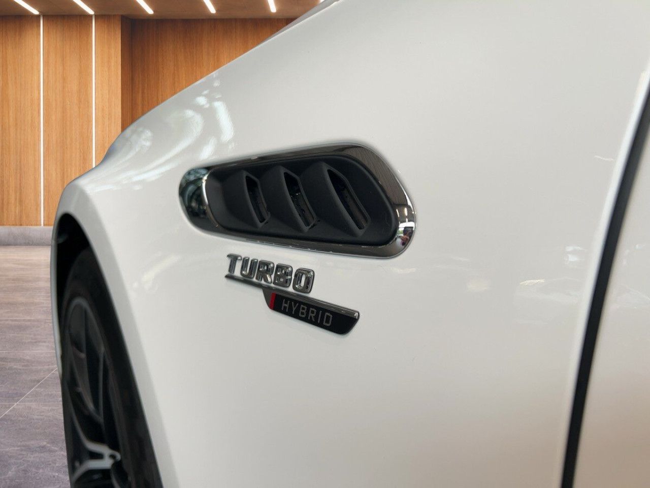 Mercedes-Benz E-Klasse – Bild 19