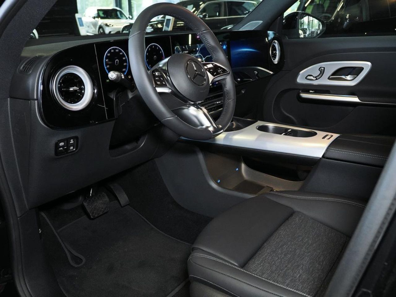 Mercedes-Benz GLB – Bild 6