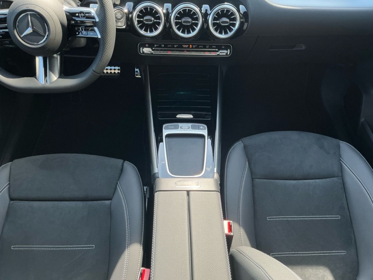 Fahrzeugbild 24 / 28