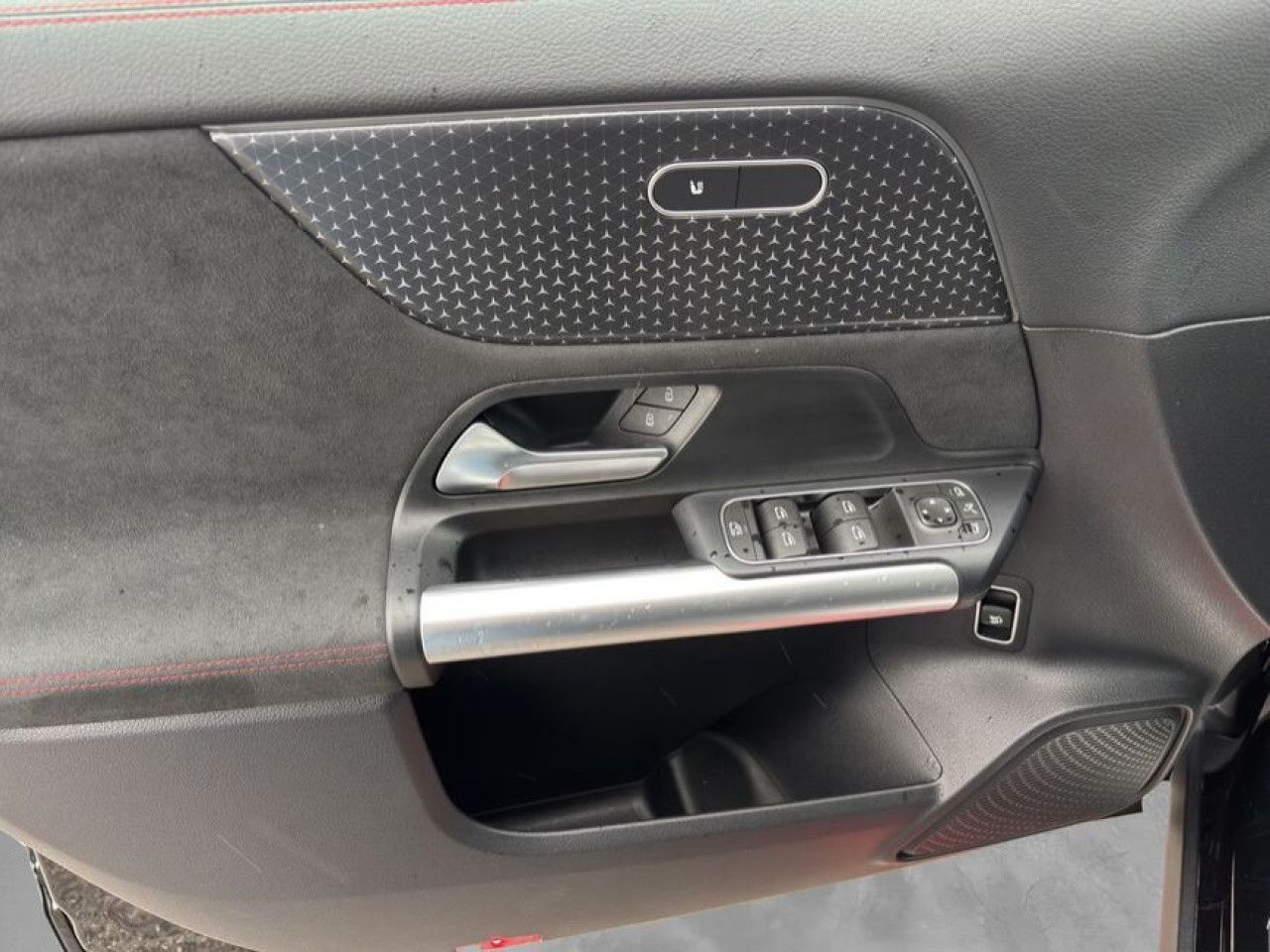 Fahrzeugbild 17 / 30