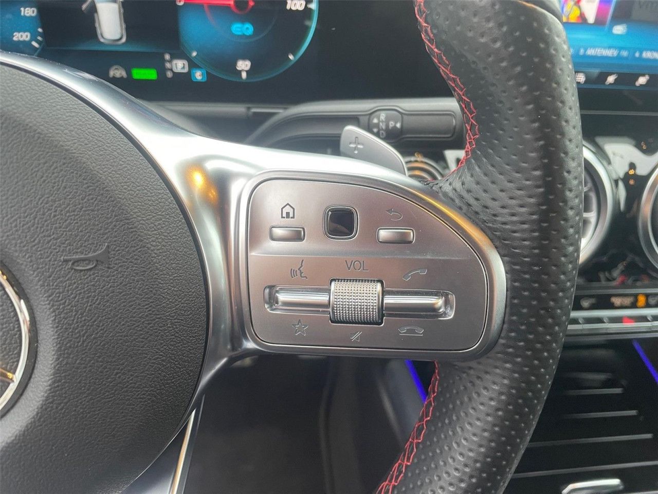 Fahrzeugbild 16 / 27