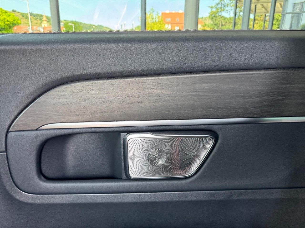 Fahrzeugbild 16 / 24