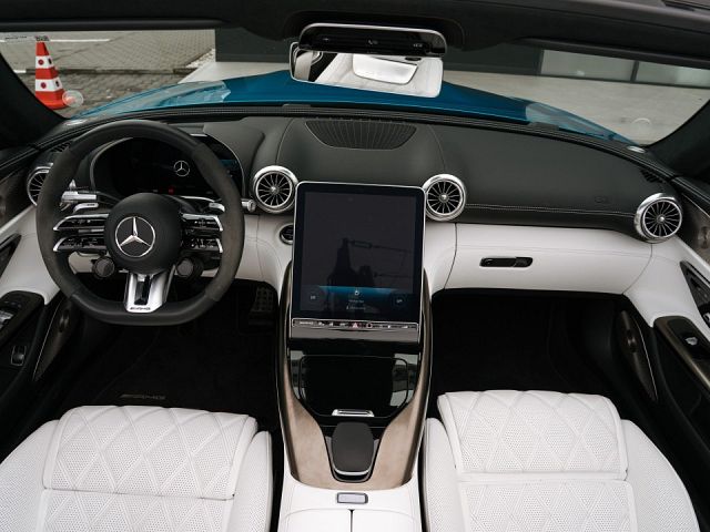 MERCEDES-BENZ SL 2025 — imagine 3