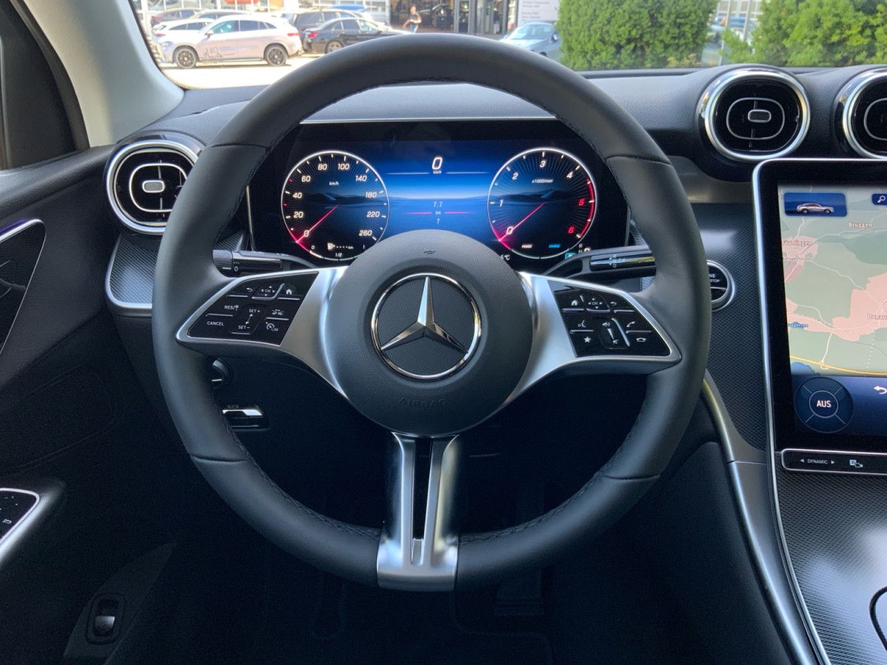 Mercedes-Benz GLC – Bild 11