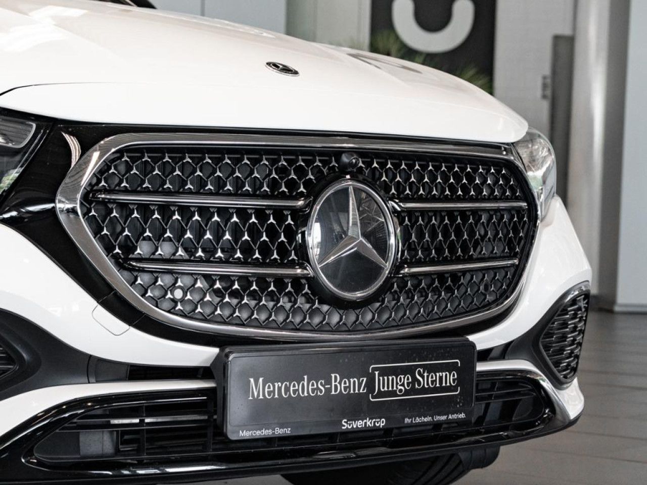 Mercedes-Benz E-Klasse – Bild 23