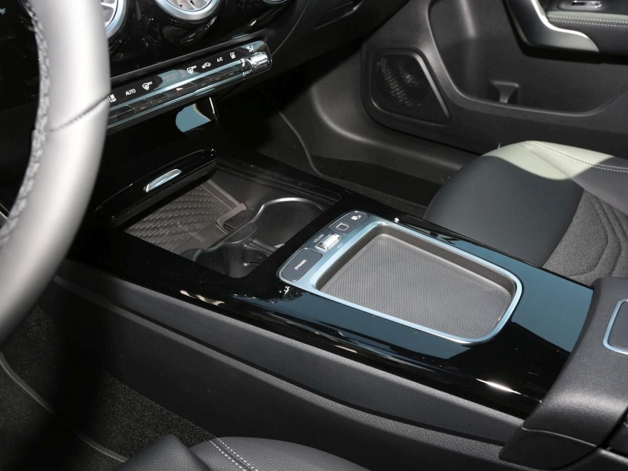 Mercedes-Benz A-Klasse – Bild 18