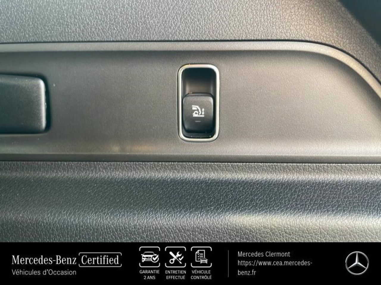 Photo du v&eacute;hicule 11 / 18