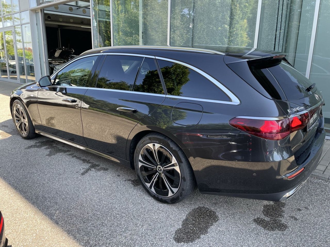 Mercedes-Benz E-Klasse – Bild 25