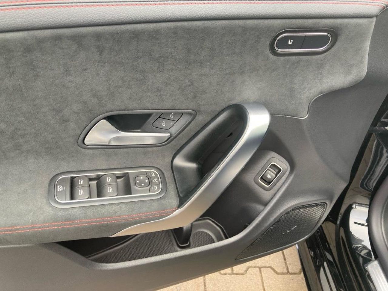 Fahrzeugbild 14 / 14