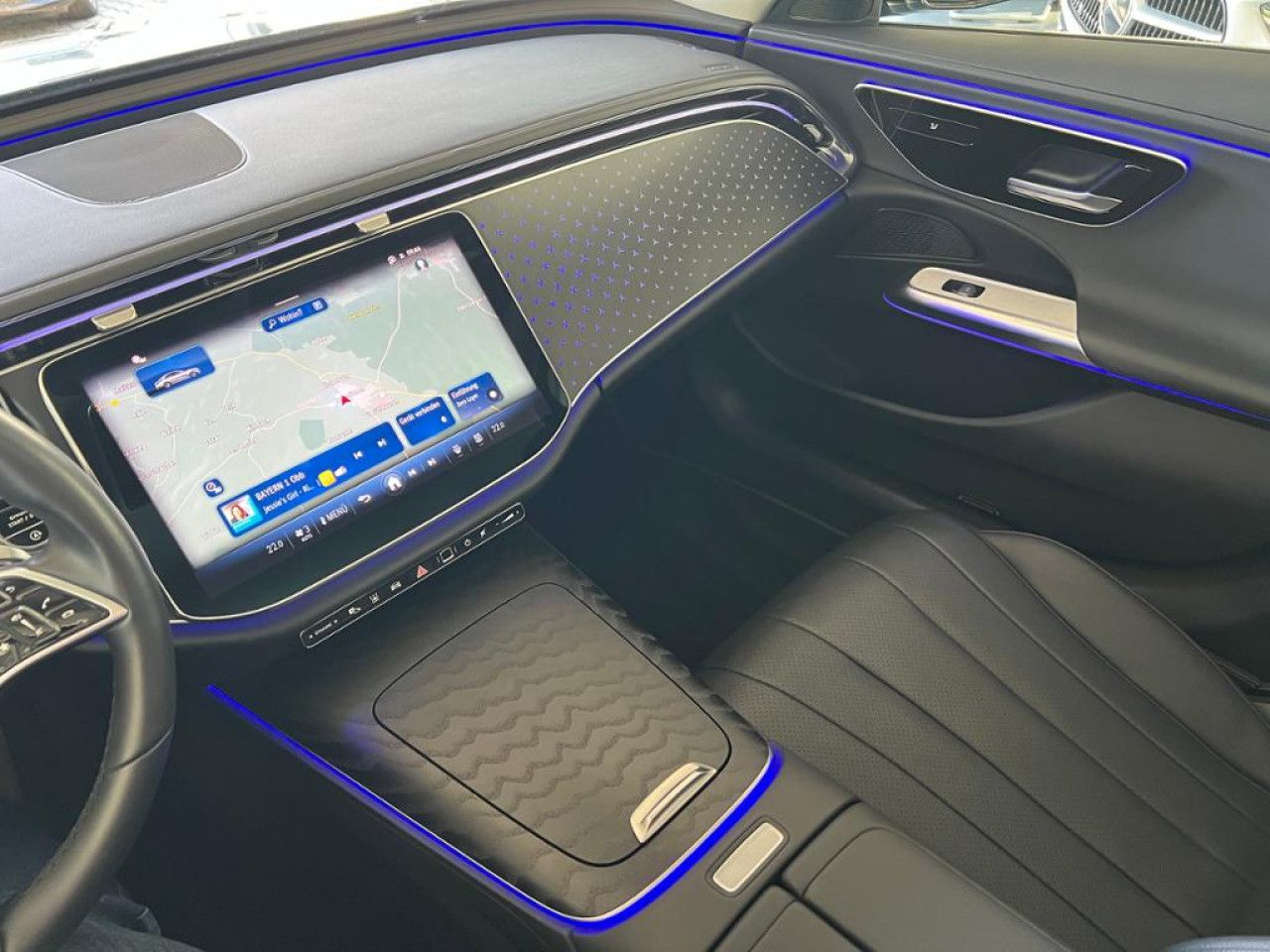 Mercedes-Benz E-Klasse – Bild 19