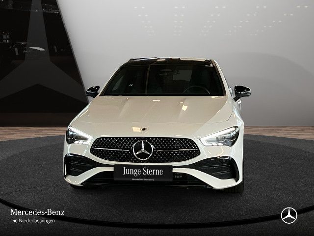Mercedes-Benz CLA 220