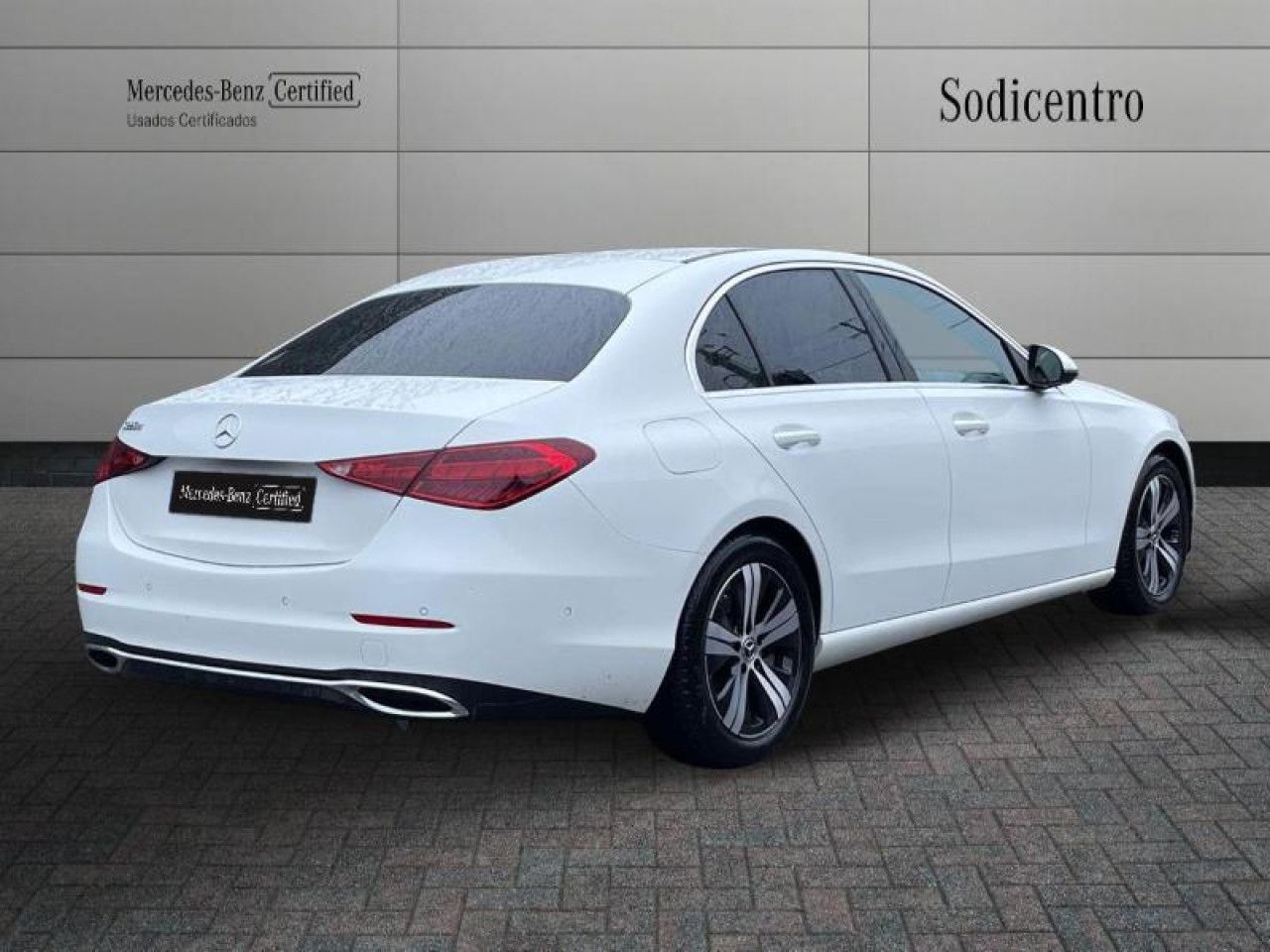 Imagem do ve&iacute;culo 4 / 20