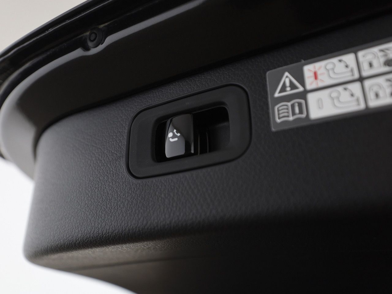 Mercedes-Benz C-Klasse – Bild 22