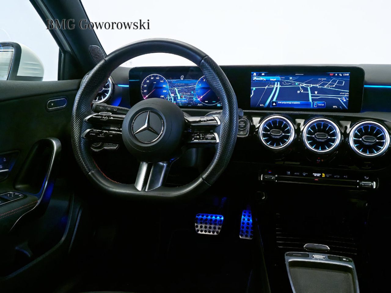 Zdjęcie pojazdu 14 / 17