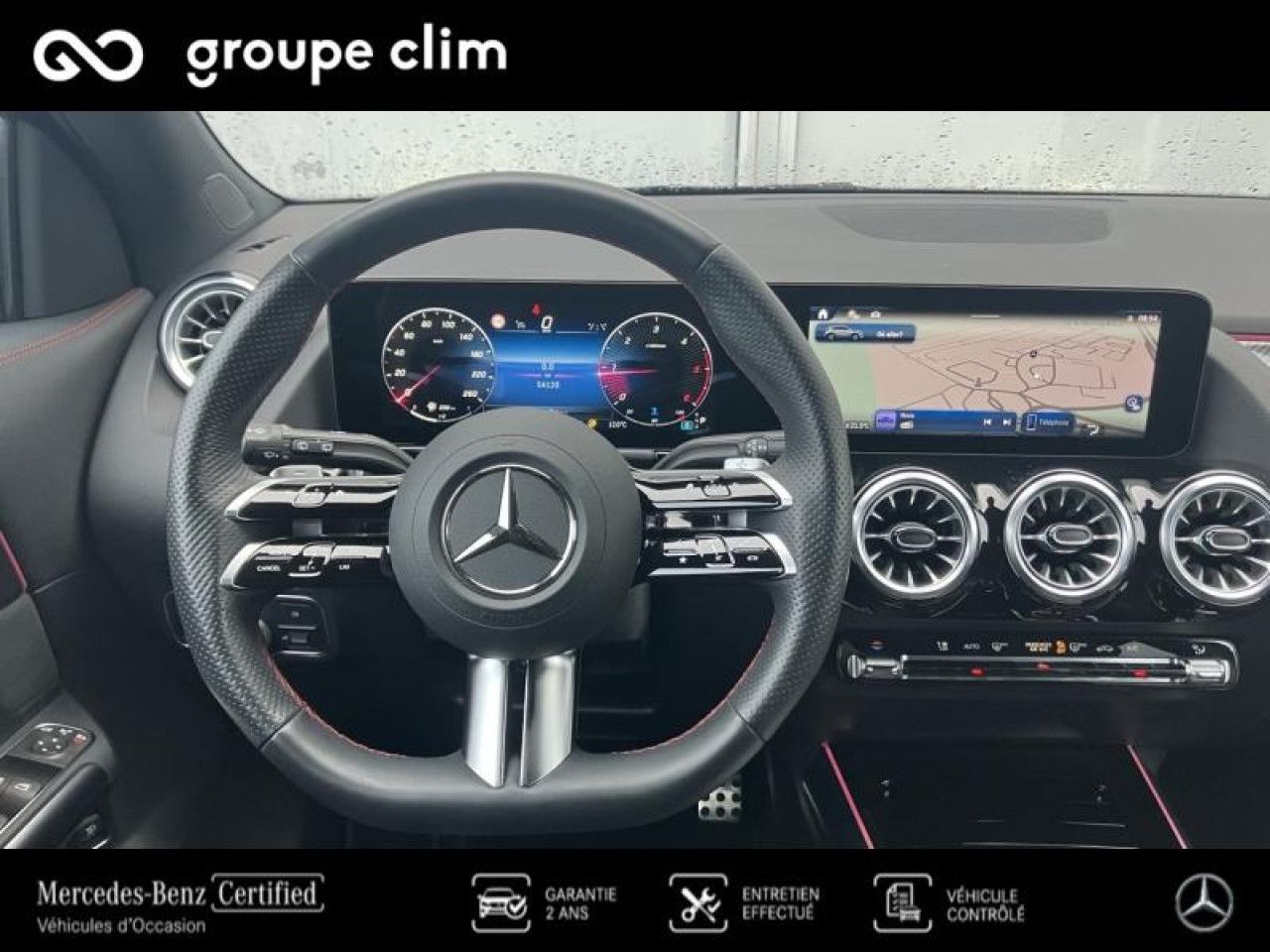 Photo du v&eacute;hicule 9 / 18