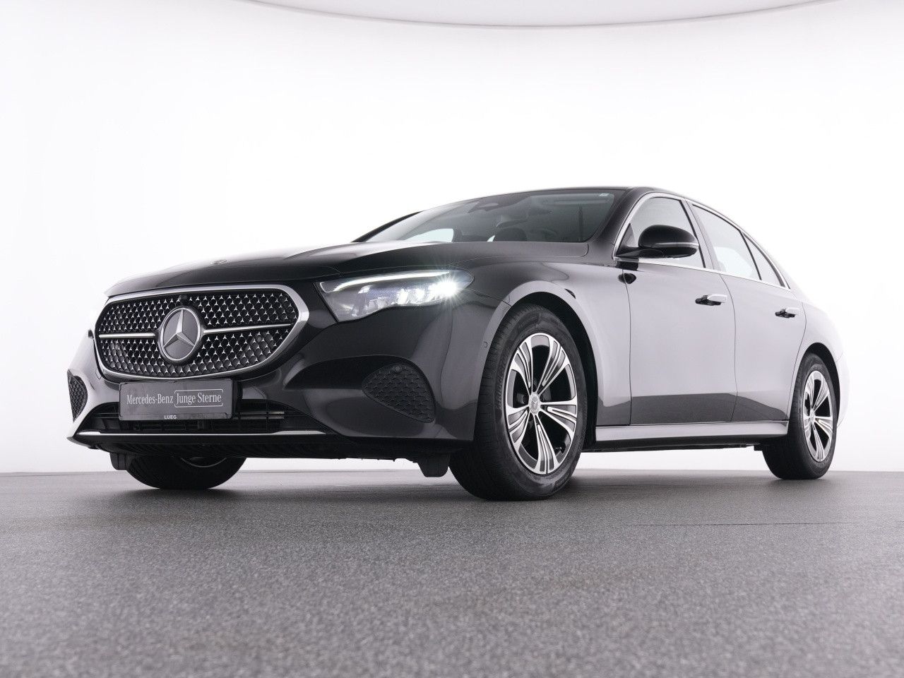 Mercedes-Benz E-Klasse – Bild 6