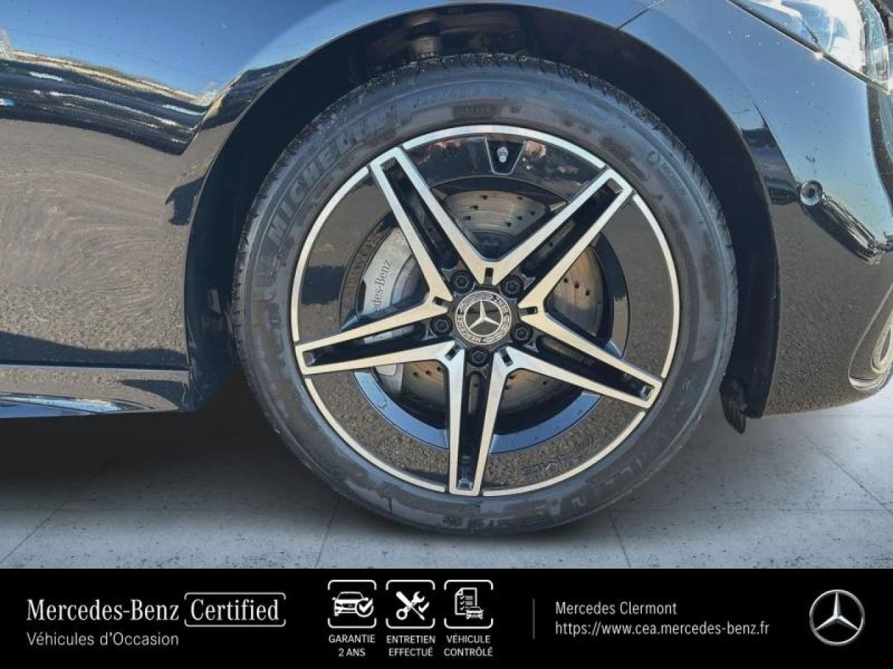 Photo du v&eacute;hicule 10 / 18