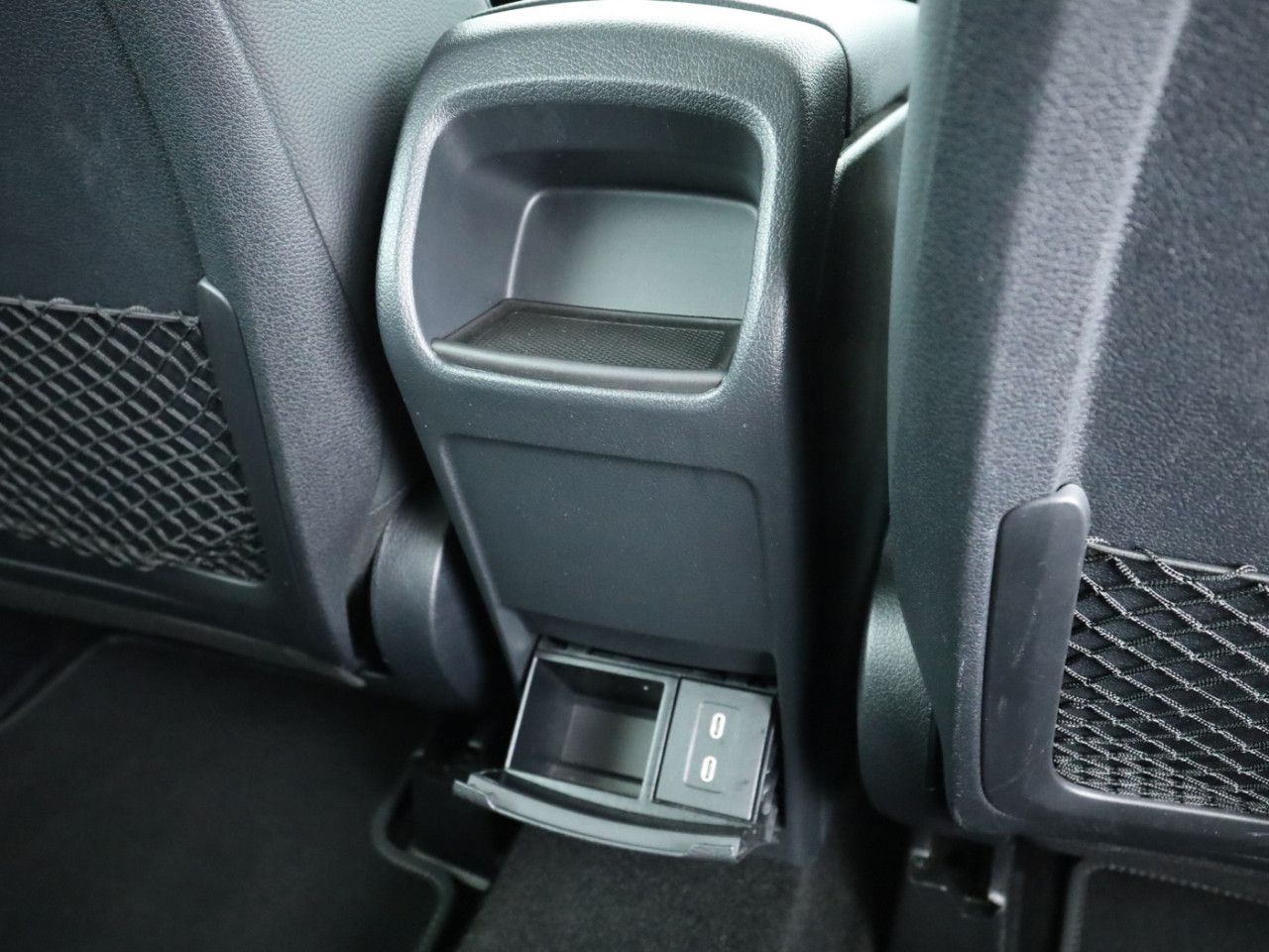 Mercedes-Benz GLB – Bild 23