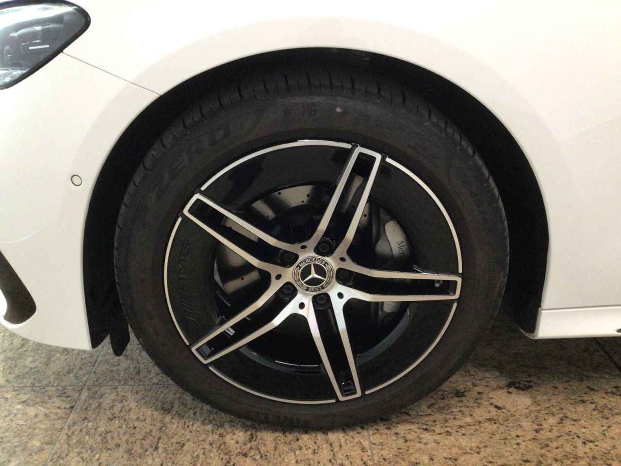 Fahrzeugbild 16 / 17