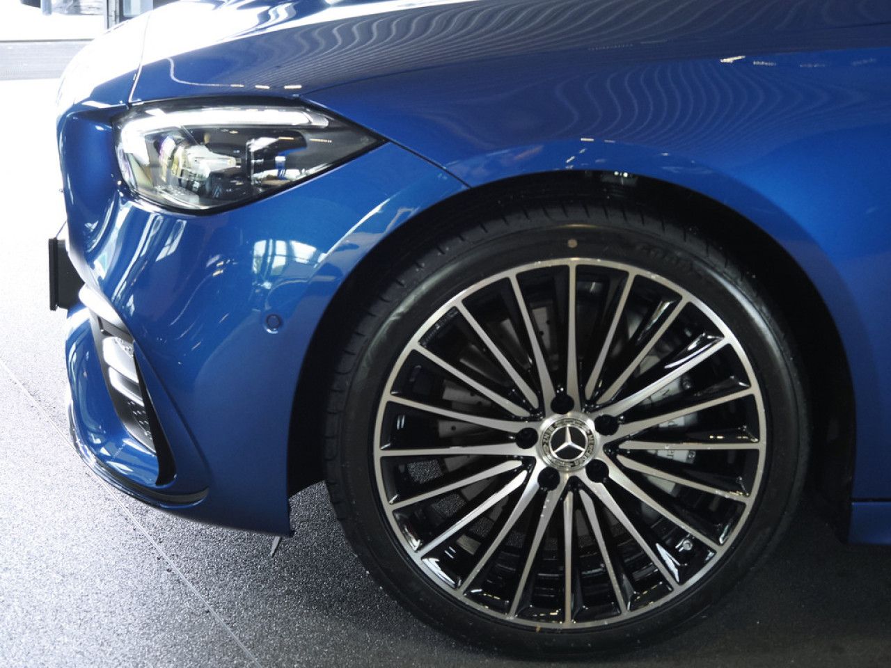Mercedes-Benz C-Klasse – Bild 3