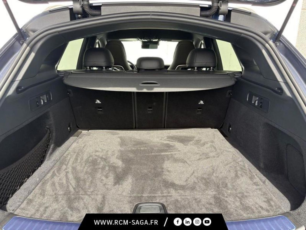 Photo du v&eacute;hicule 9 / 18