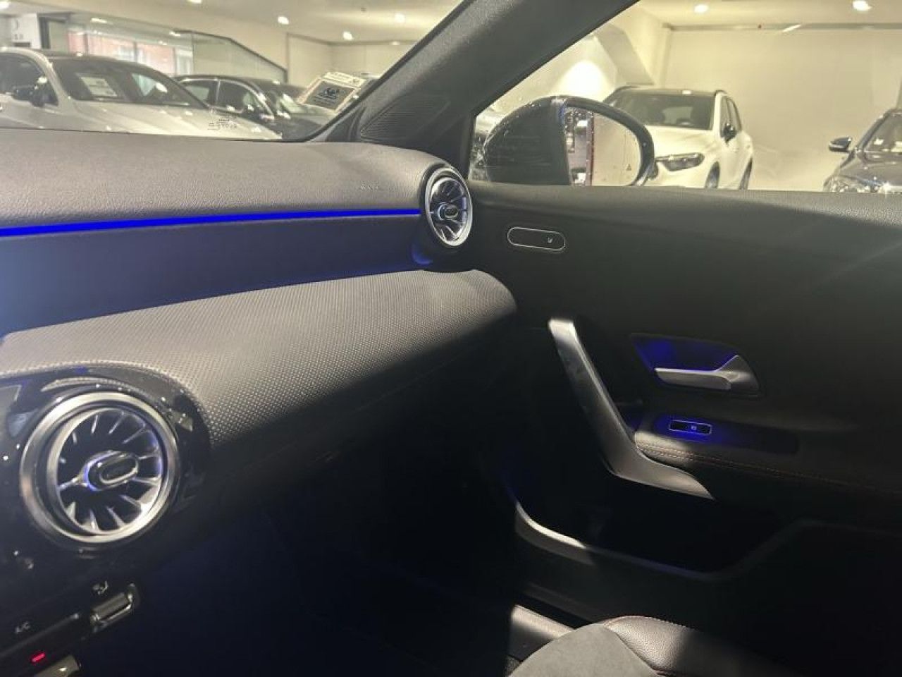 Photo du véhicule 11 / 18