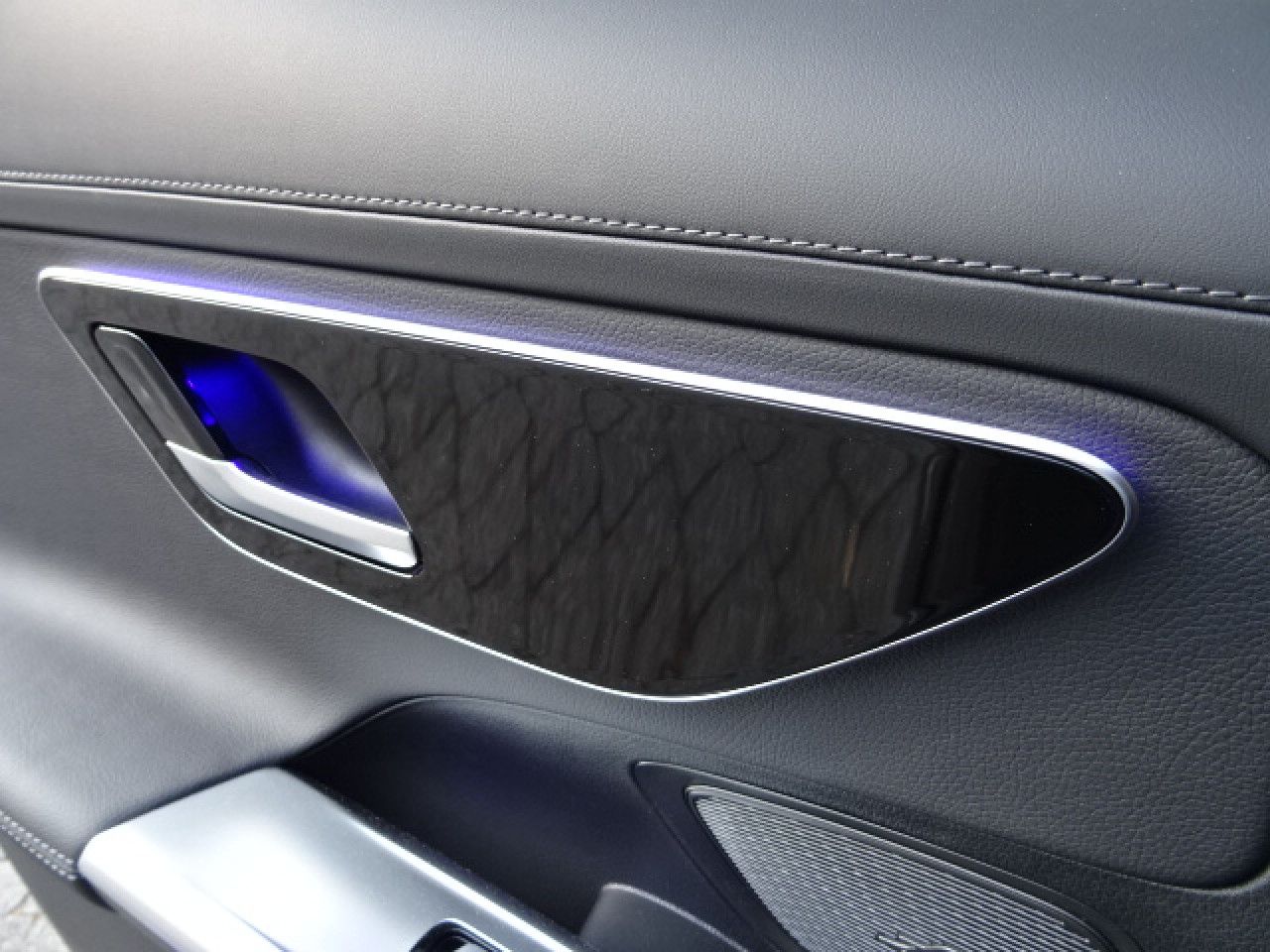 Mercedes-Benz C-Klasse – Bild 16
