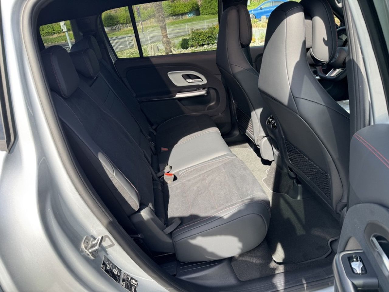 Photo du v&eacute;hicule 18 / 18