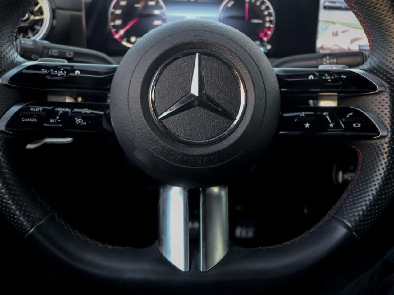 Photo du v&eacute;hicule 18 / 18