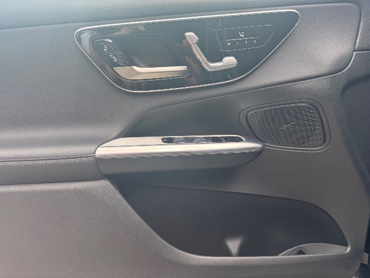 Mercedes-Benz GLC – Bild 14