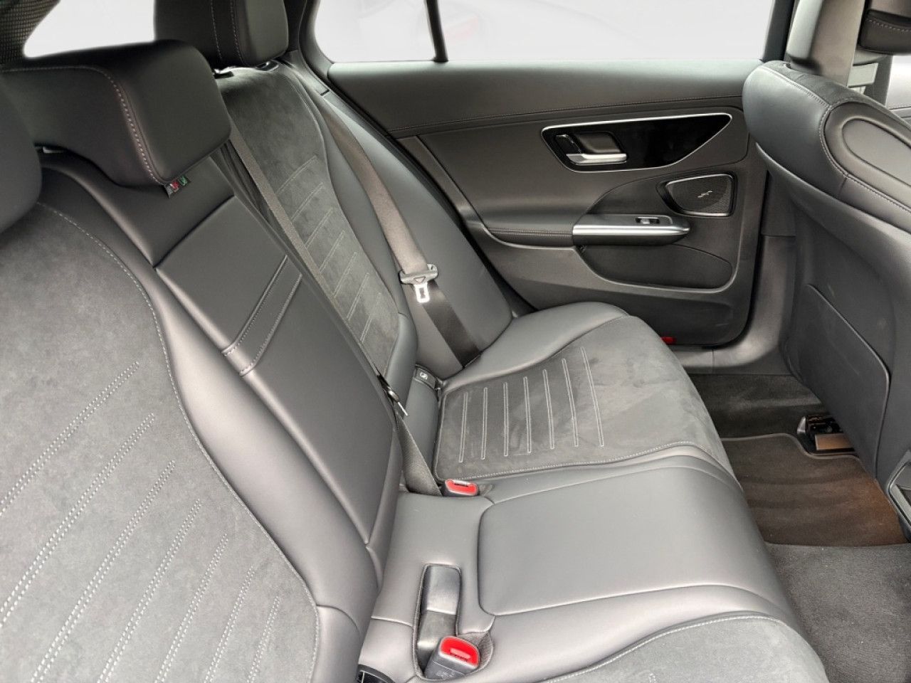 Mercedes-Benz C-Klasse – Bild 8