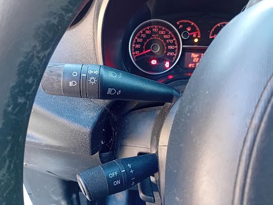 Vehicle image 12 / 12