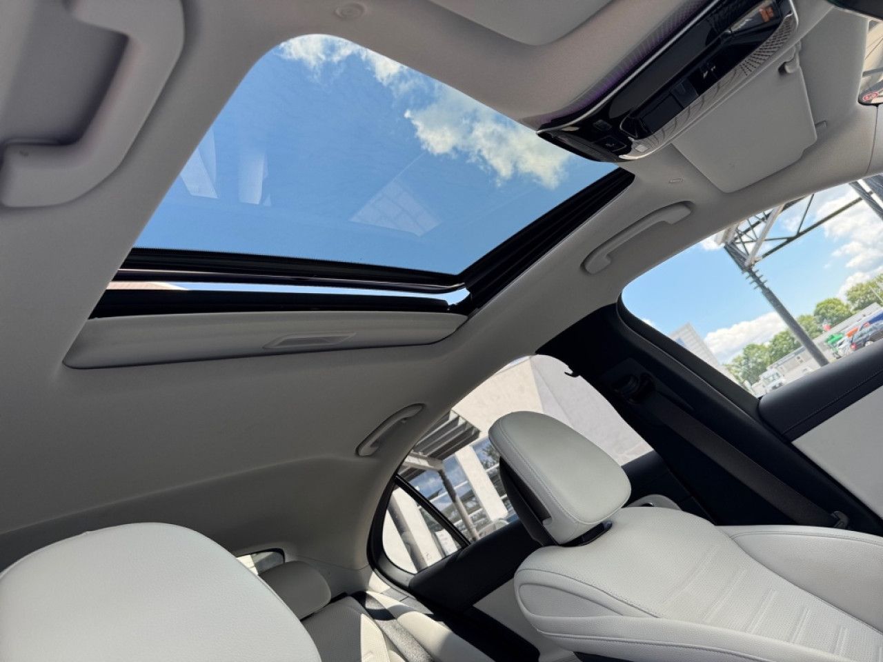 Mercedes-Benz C-Klasse – Bild 6