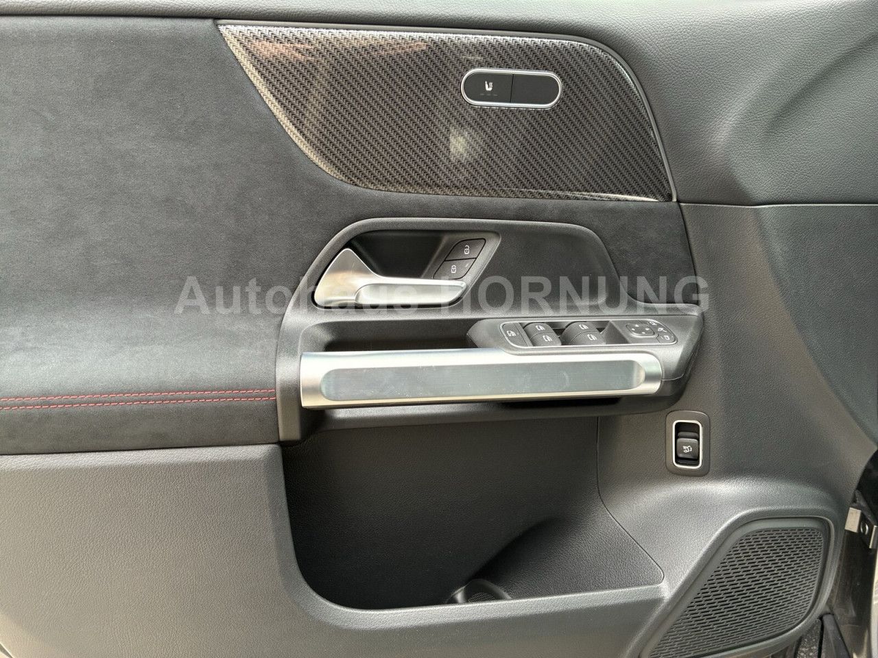 Mercedes-Benz GLB – Bild 11