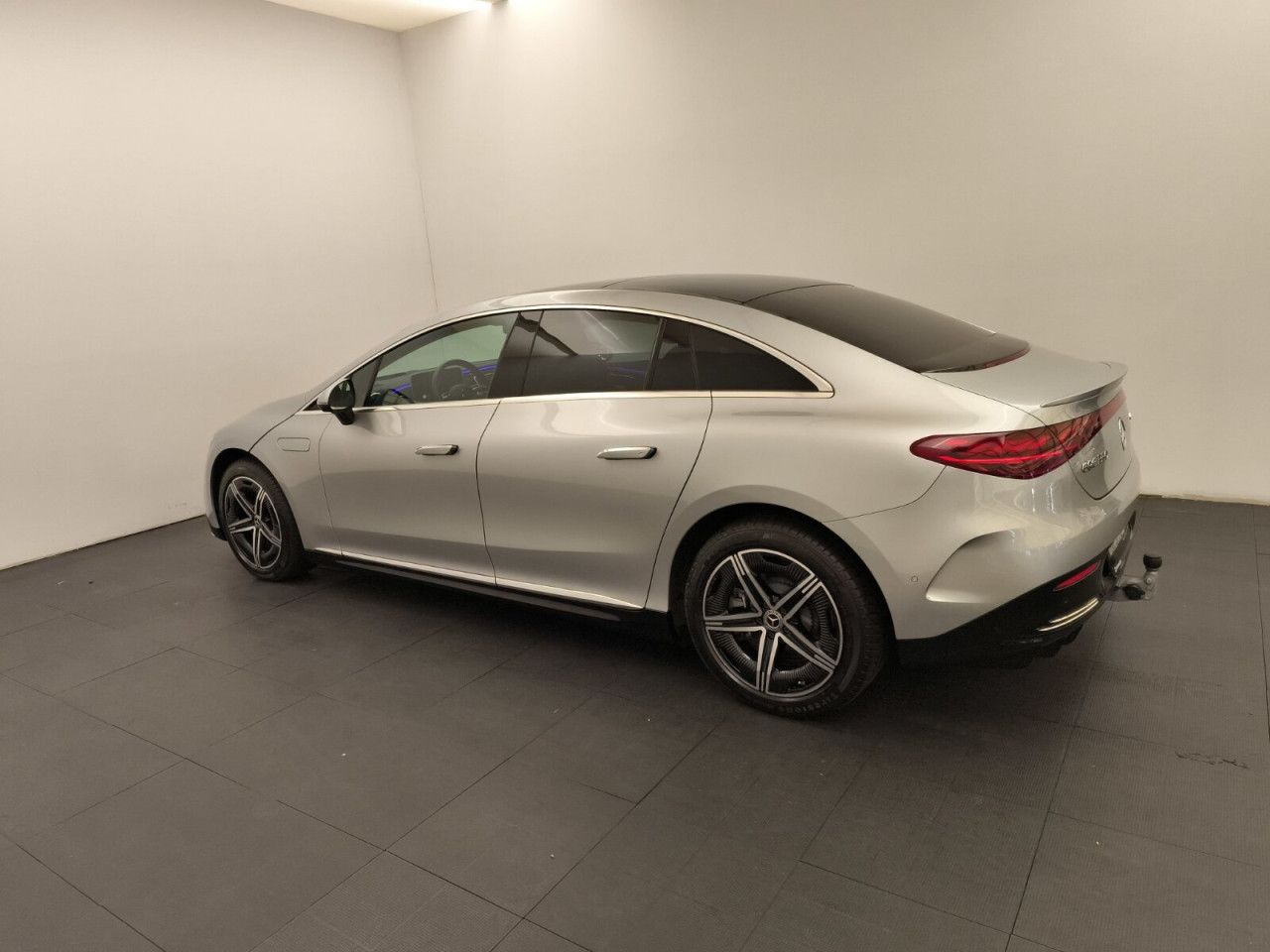 Mercedes-Benz EQE – Bild 9