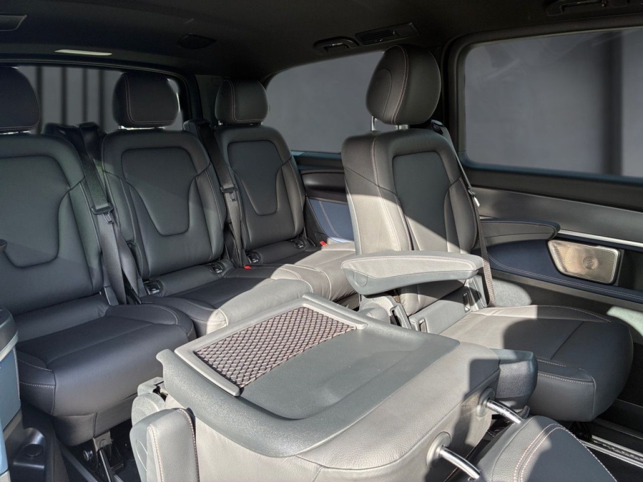 Mercedes-Benz EQV – Bild 13