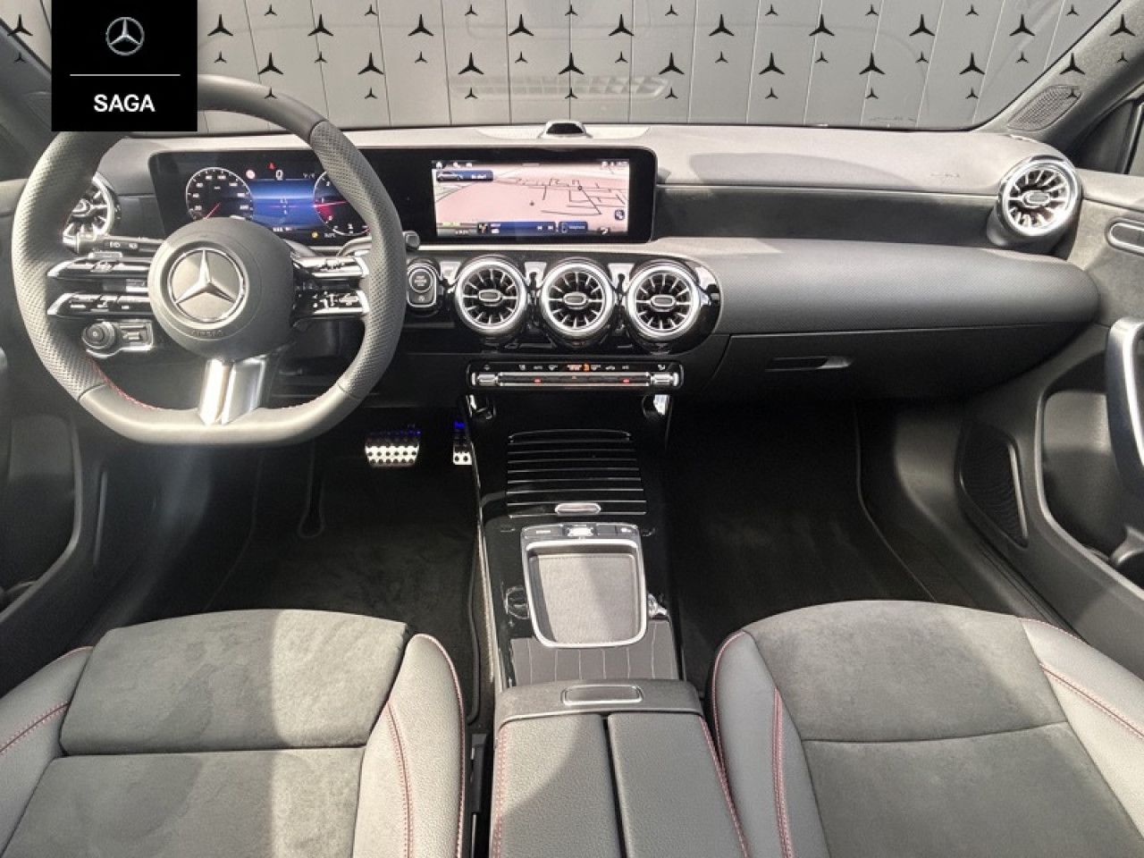 Photo du véhicule 8 / 18