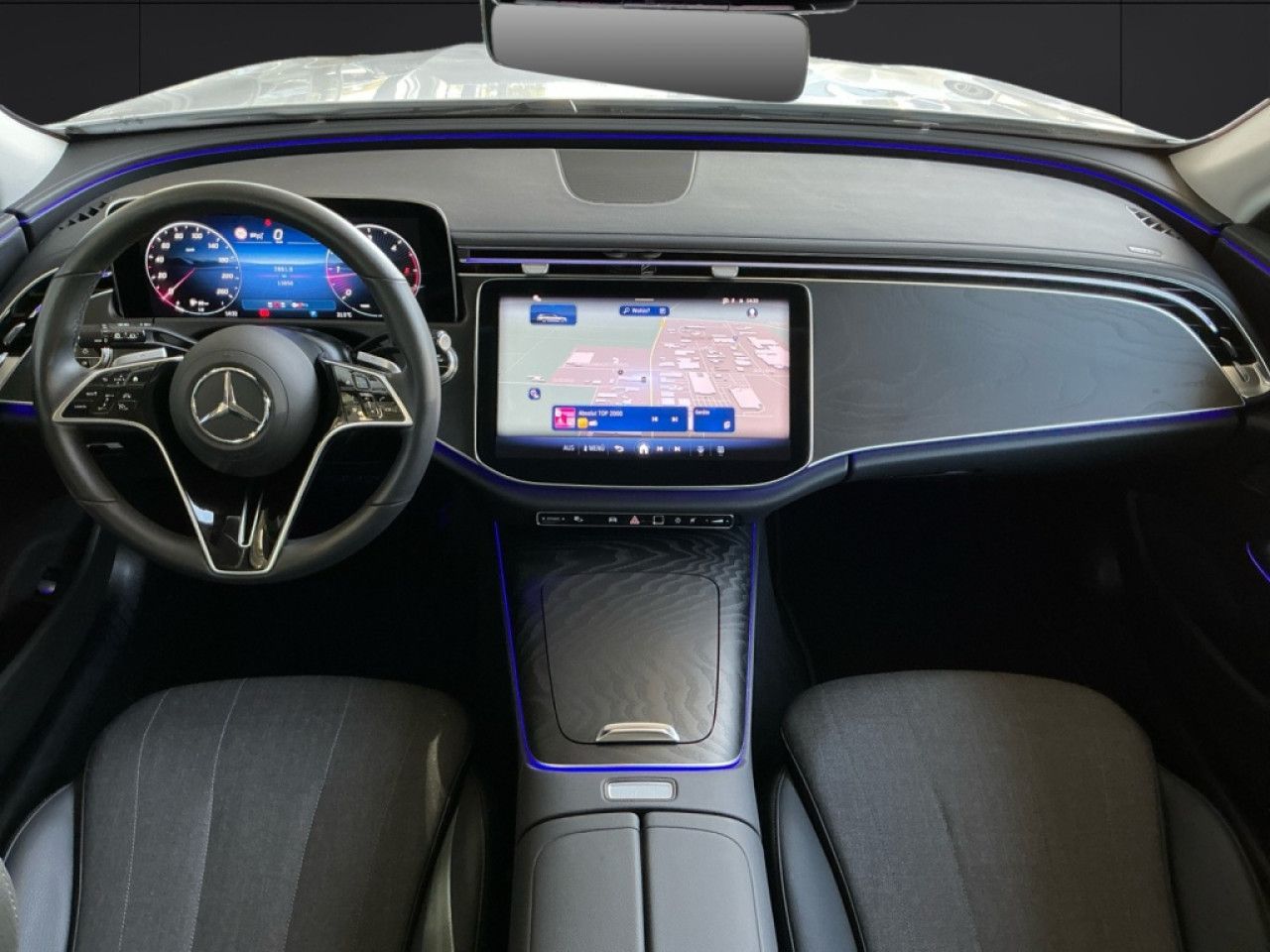 Mercedes-Benz E-Klasse – Bild 12