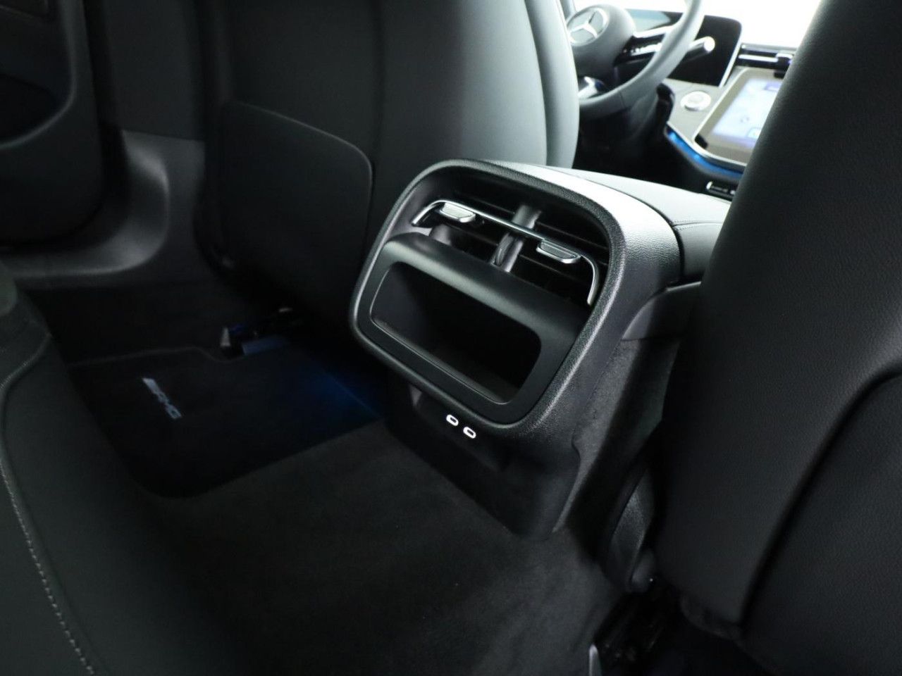 Mercedes-Benz E-Klasse – Bild 23