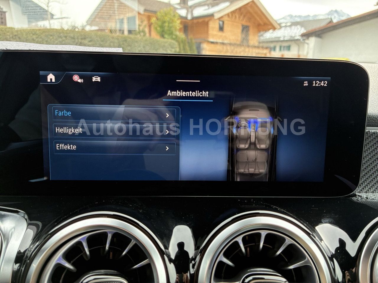 Mercedes-Benz GLB – Bild 15
