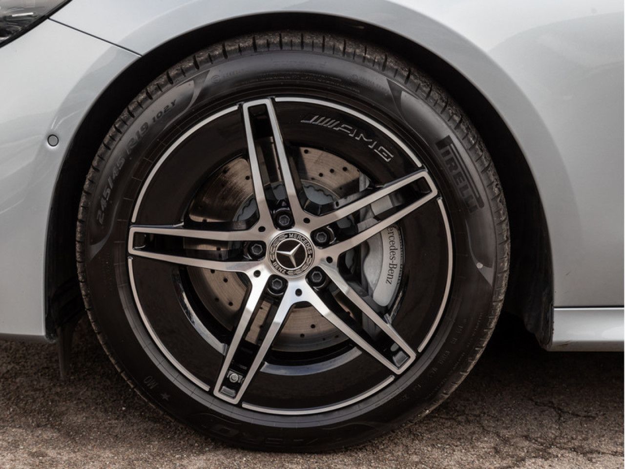 Mercedes-Benz E-Klasse – Bild 7