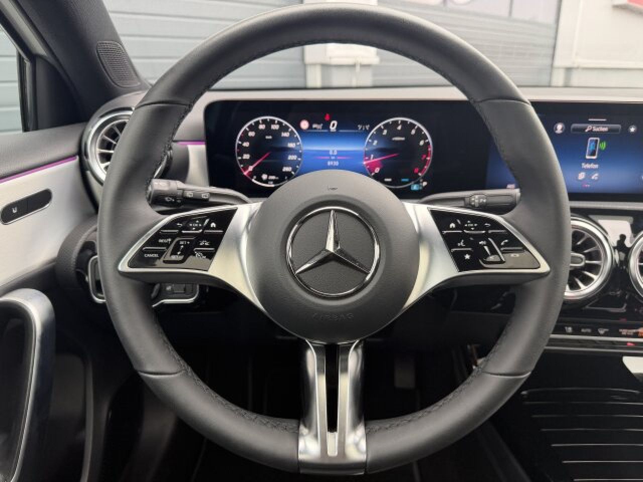 Mercedes-Benz A-Klasse – Bild 9