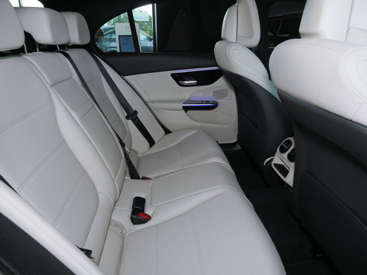 Mercedes-Benz C-Klasse – Bild 11