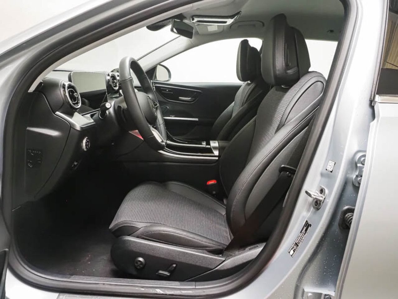 Mercedes-Benz C-Klasse – Bild 8