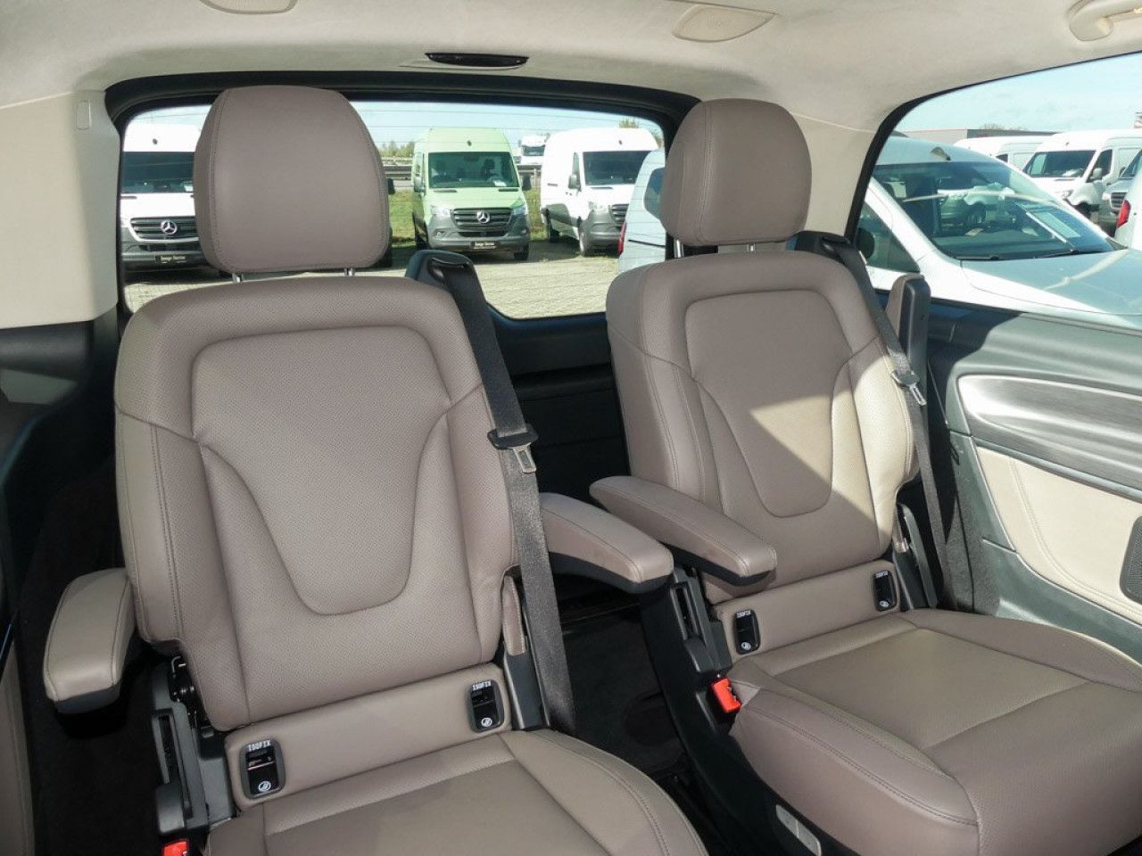 Mercedes-Benz V-Klasse – Bild 13