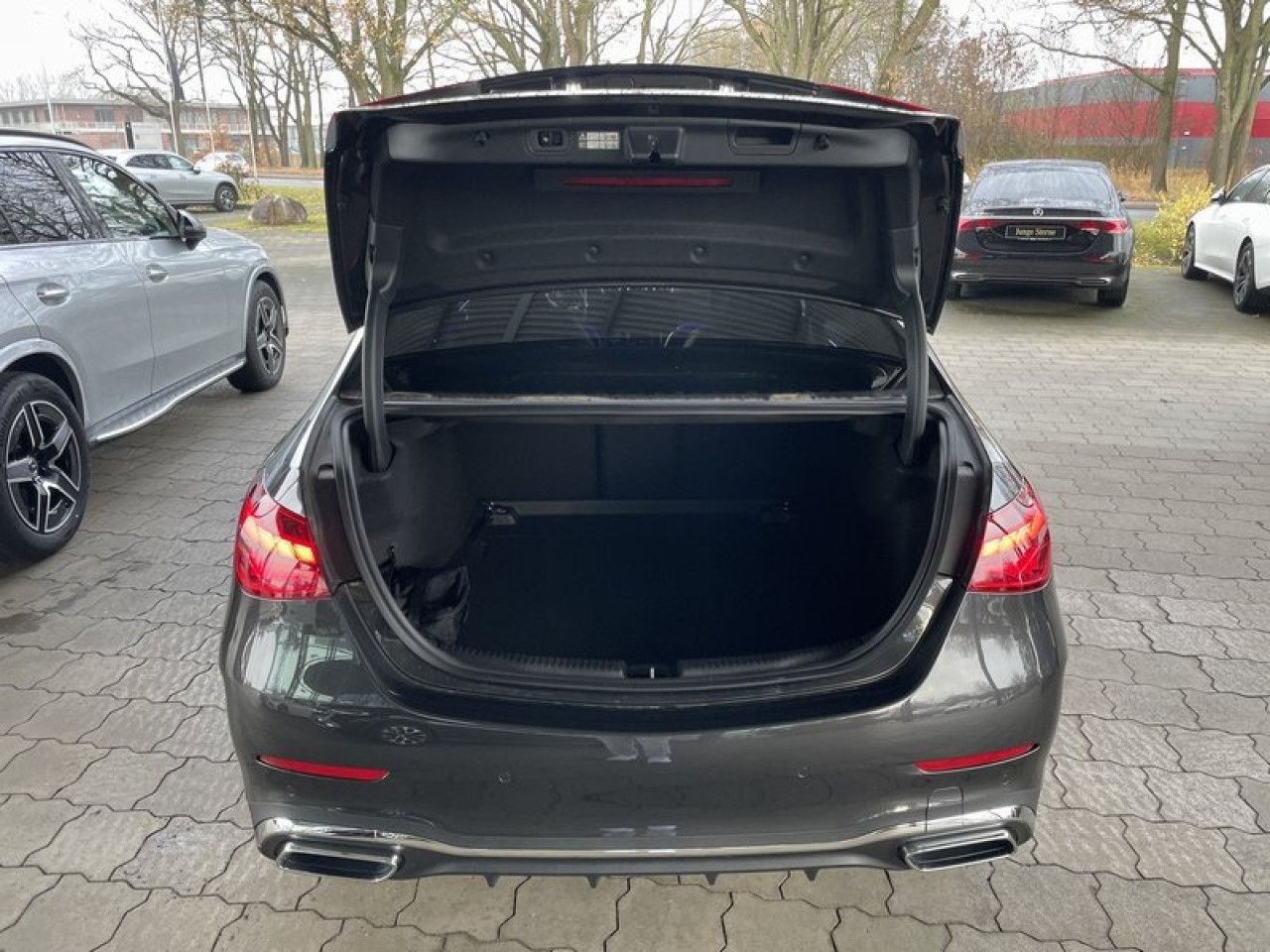 Fahrzeugbild 11 / 12