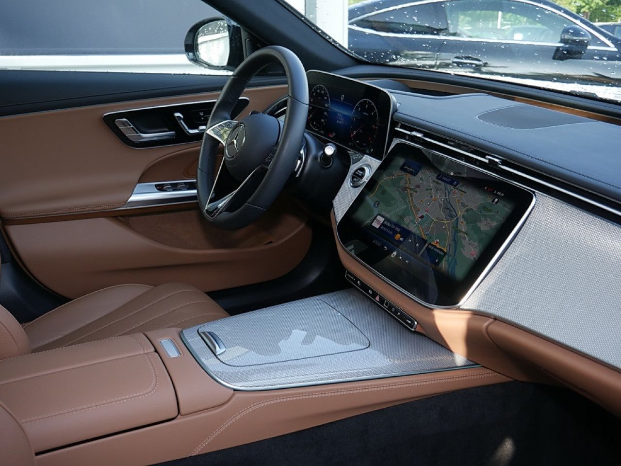 Mercedes-Benz E-Klasse – Bild 5