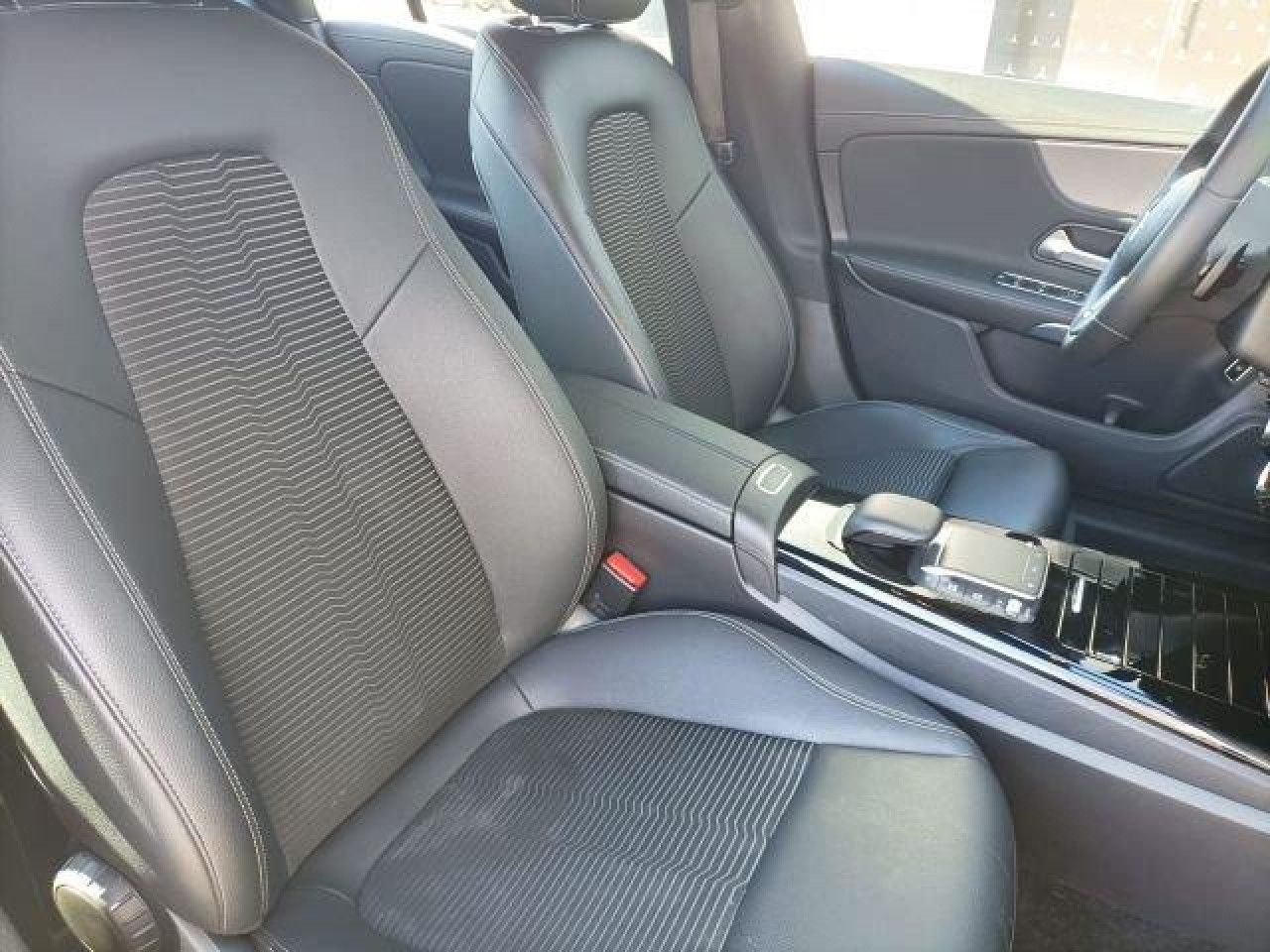 Imagem do ve&iacute;culo 7 / 7