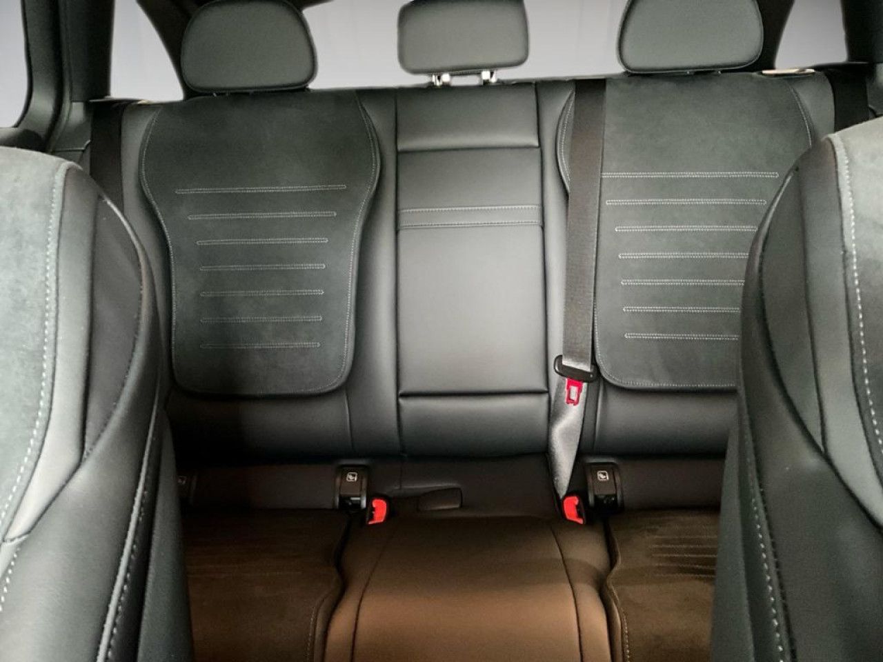 Mercedes-Benz C-Klasse – Bild 14